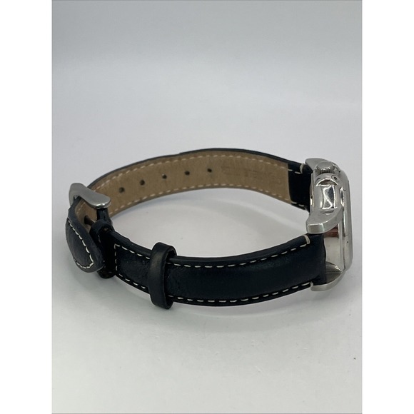 Eddie Bauer Women's Quartz Watch Black Leather Band 28mm Case- New Battery - Picture 5 of 8